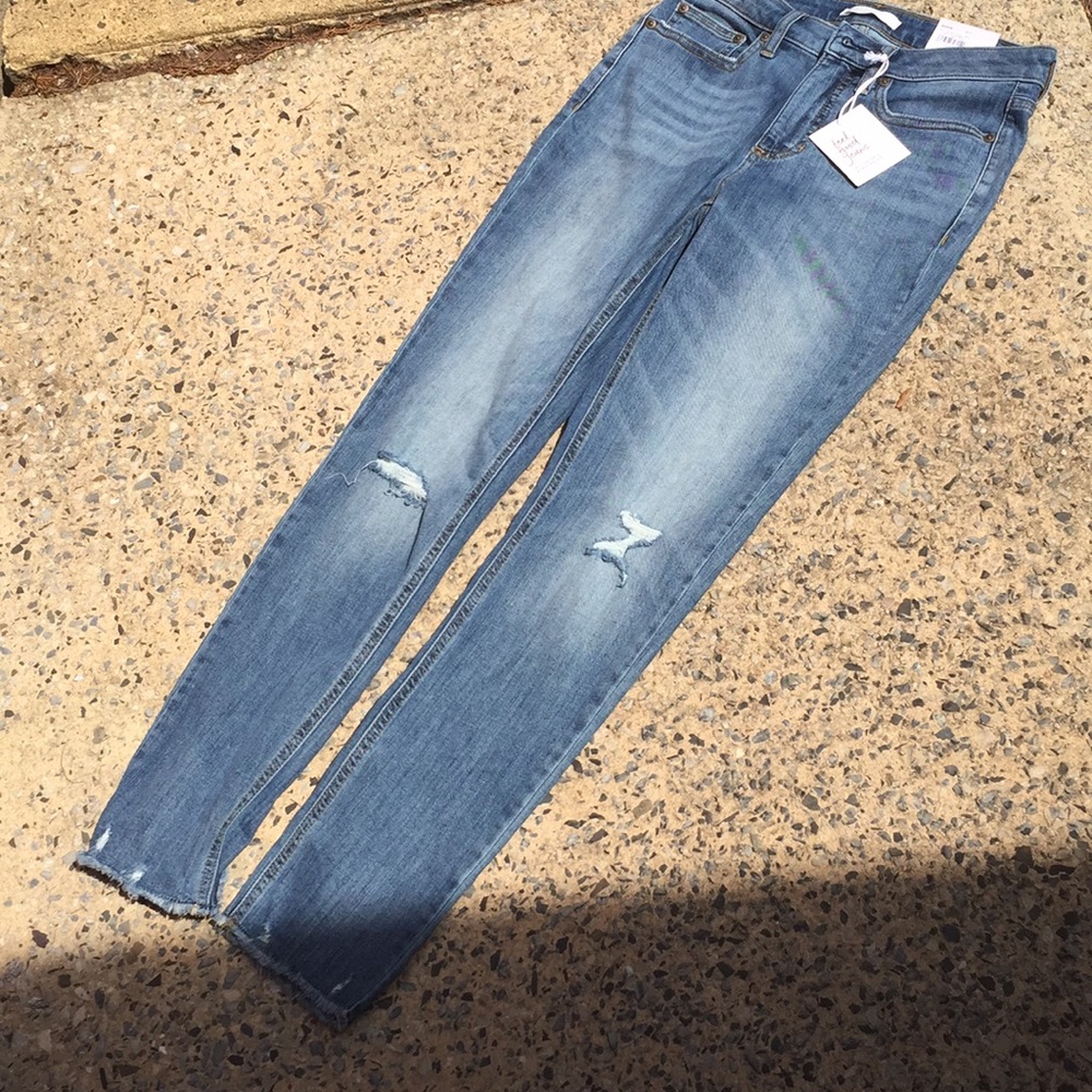 LC mid rise skinny